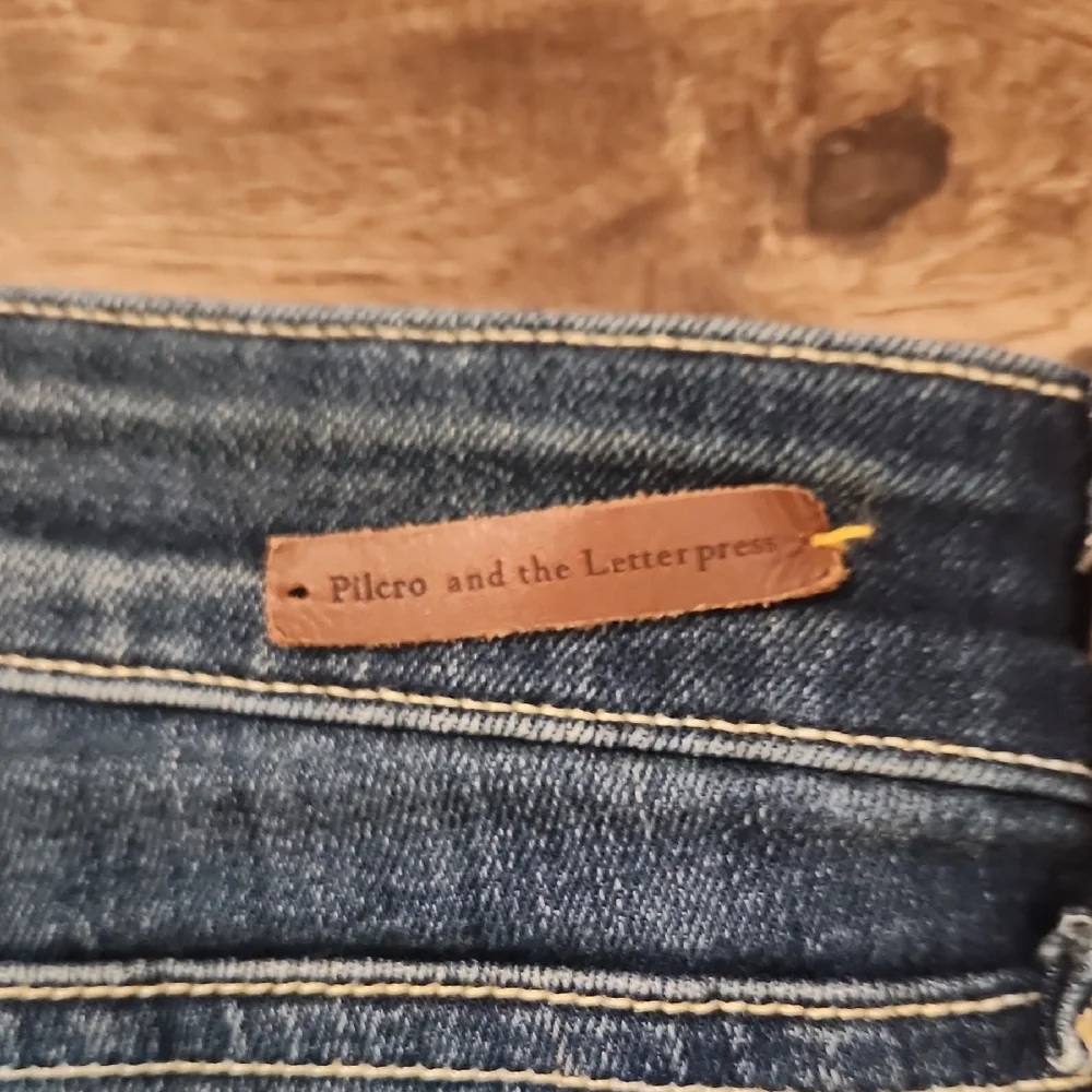 Pilcro and the Letterpress Stet Jeans - Picture 5 of 6